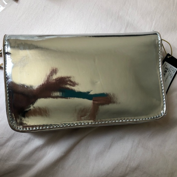 💎NEW BEBE Kylie Crossbody💎 - Picture 3 of 6